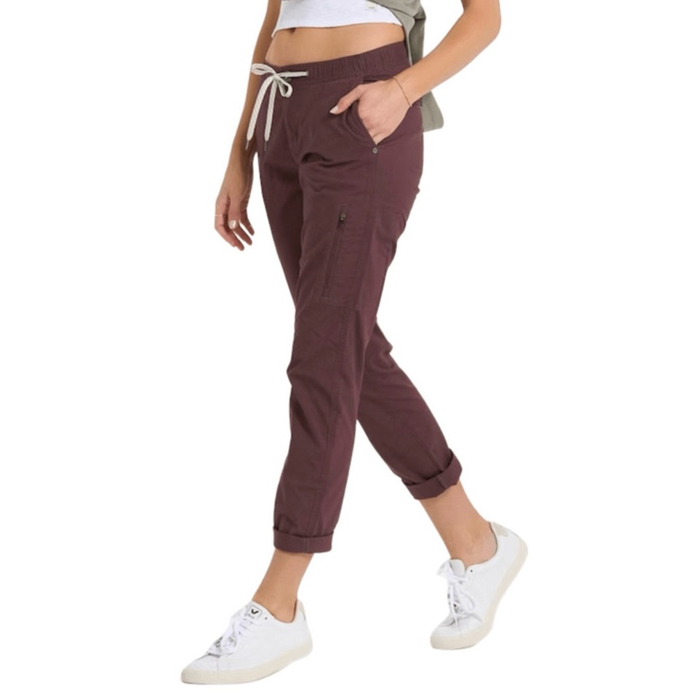 Vuori Women's‎ Ripstop Pants, Red